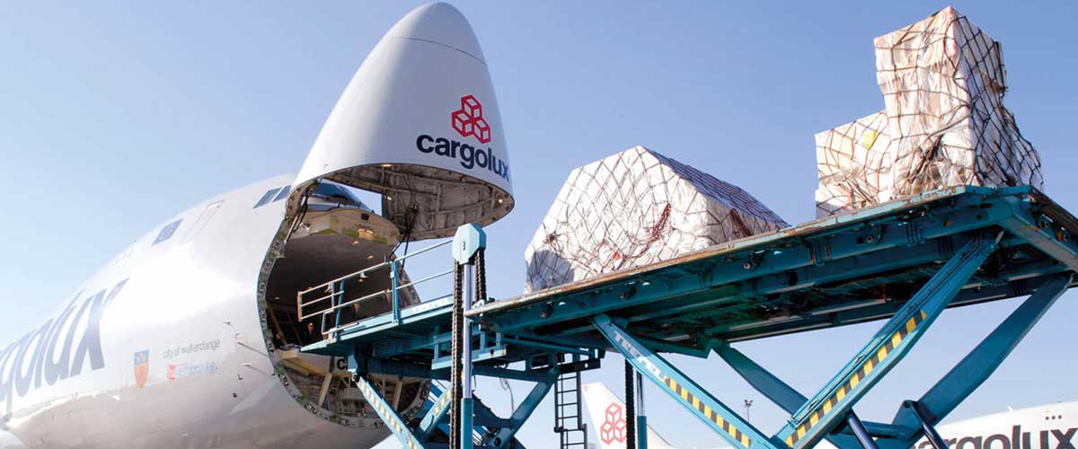 اسلایدر صفحه اصلی - هواپیما